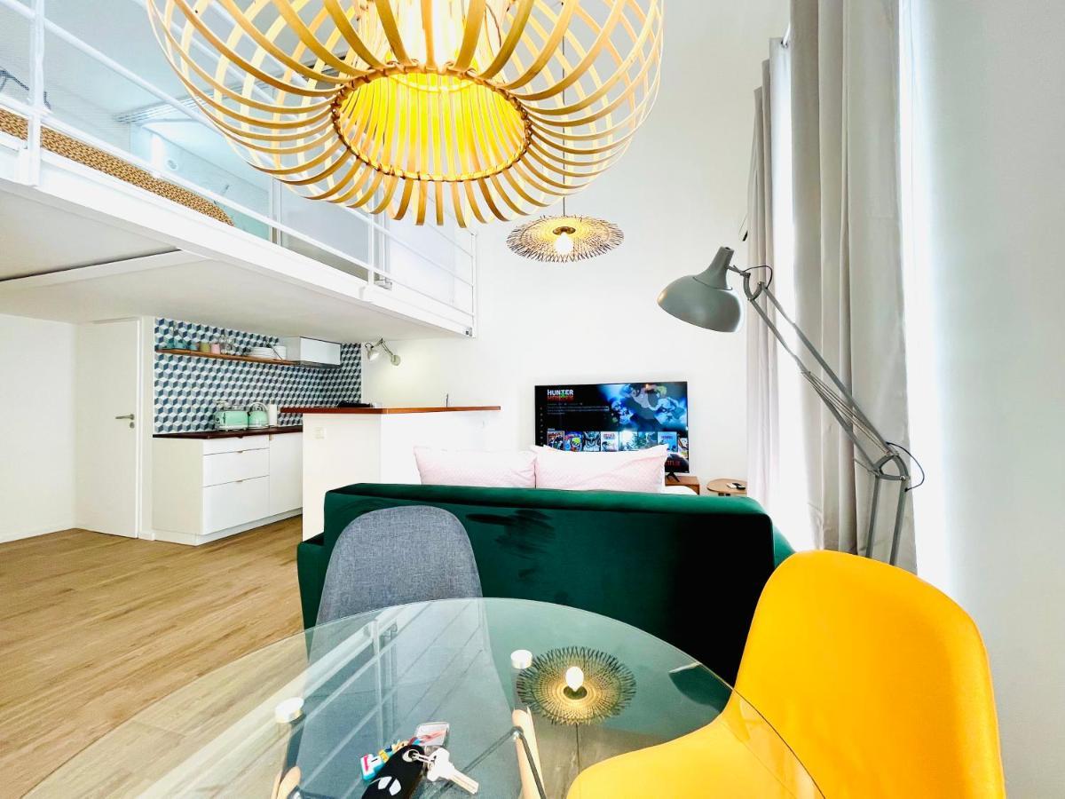Duplex-Ceiling Height 1,9M-Free Private Parking-Self Check In !! Duplex Climatise-Hauteur Sous Plafond 1,9M-Parking Prive Gratuit-Arrivee Autonome !! Avignon Exterior foto
