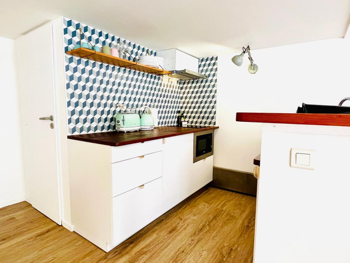 Duplex-Ceiling Height 1,9M-Free Private Parking-Self Check In !! Duplex Climatise-Hauteur Sous Plafond 1,9M-Parking Prive Gratuit-Arrivee Autonome !! Avignon Exterior foto
